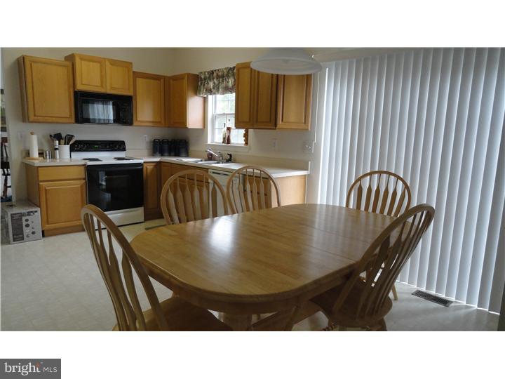 136 Milbury Road Coatesville, PA 19320 - Photo 5 of 16 Kitchen