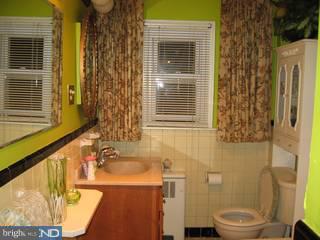 7432 Drexel Road Philadelphia, PA 19151 - Photo 5 of 6 Gallery Image 5
