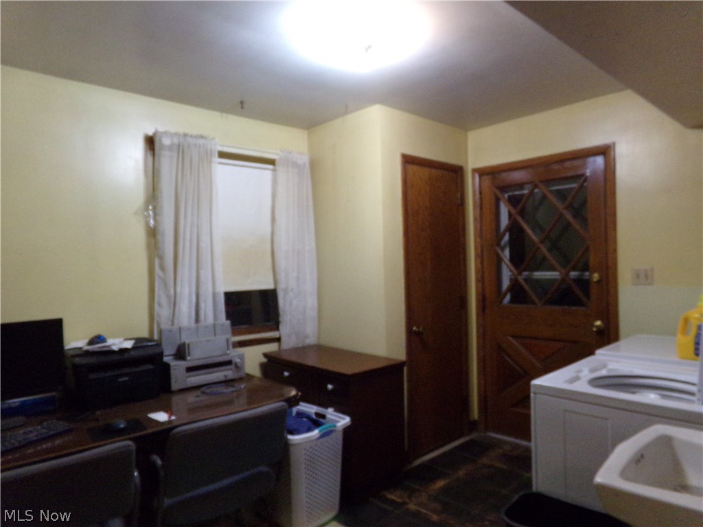 3680 Ranfield Road Kent, OH 44240 - Photo 14 of 31 2nd 1st floor bedroom. Currently being used as a laundry room and office.