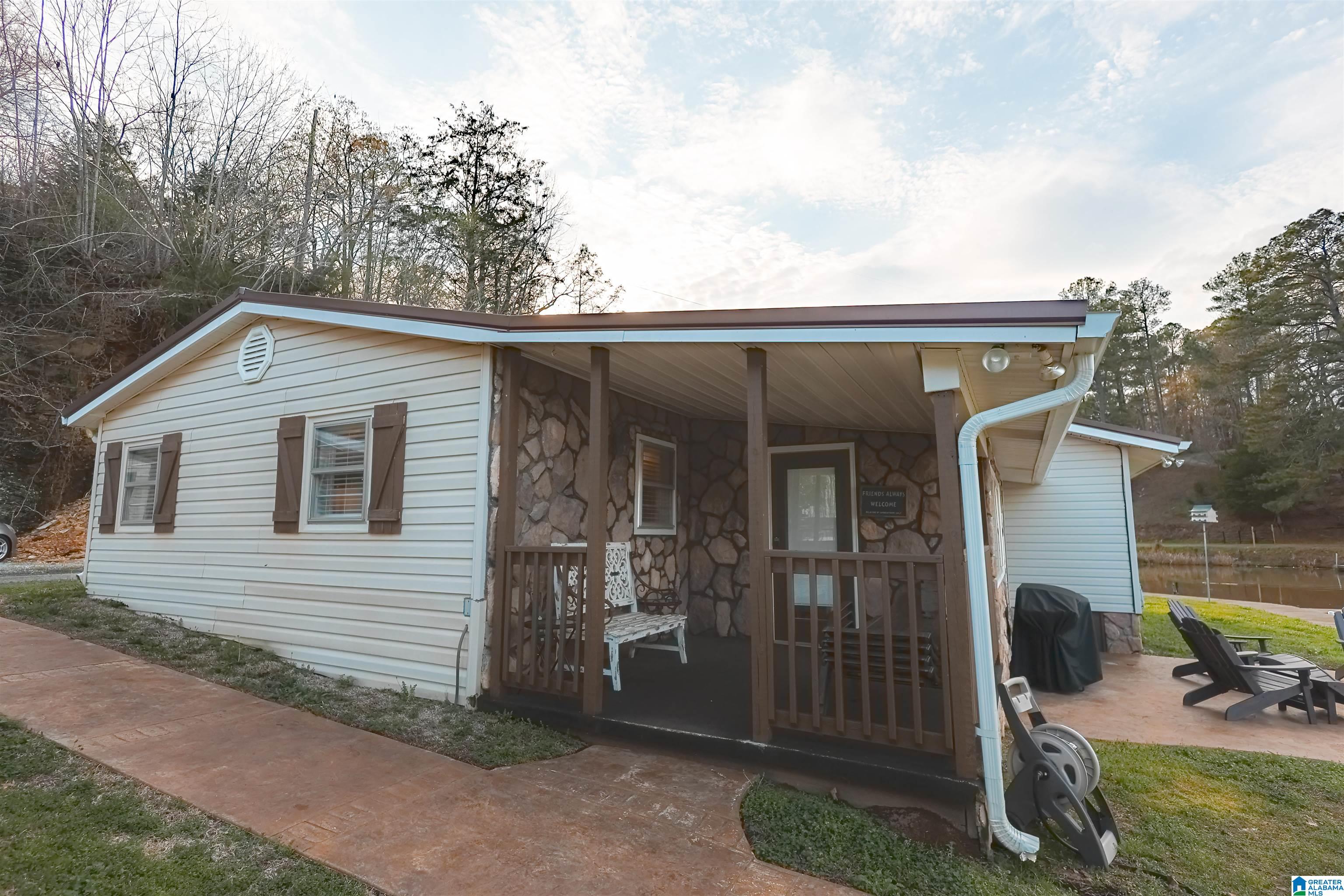 357 St Charles Avenue Adger, AL 35006 - Photo 4 of 44