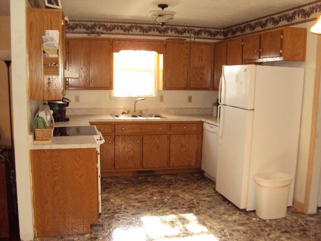 145 Gamaliel Road Red Boiling Springs, TN 37150 - Photo 8 of 17