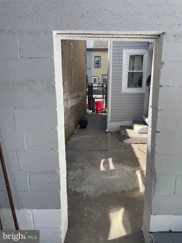 $1,600 | 530 Lamberton Street, Unit B, Trenton, NJ 08611