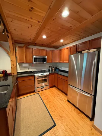 $740,000 | 8 A Grouse Lane, West Dover, VT 05356