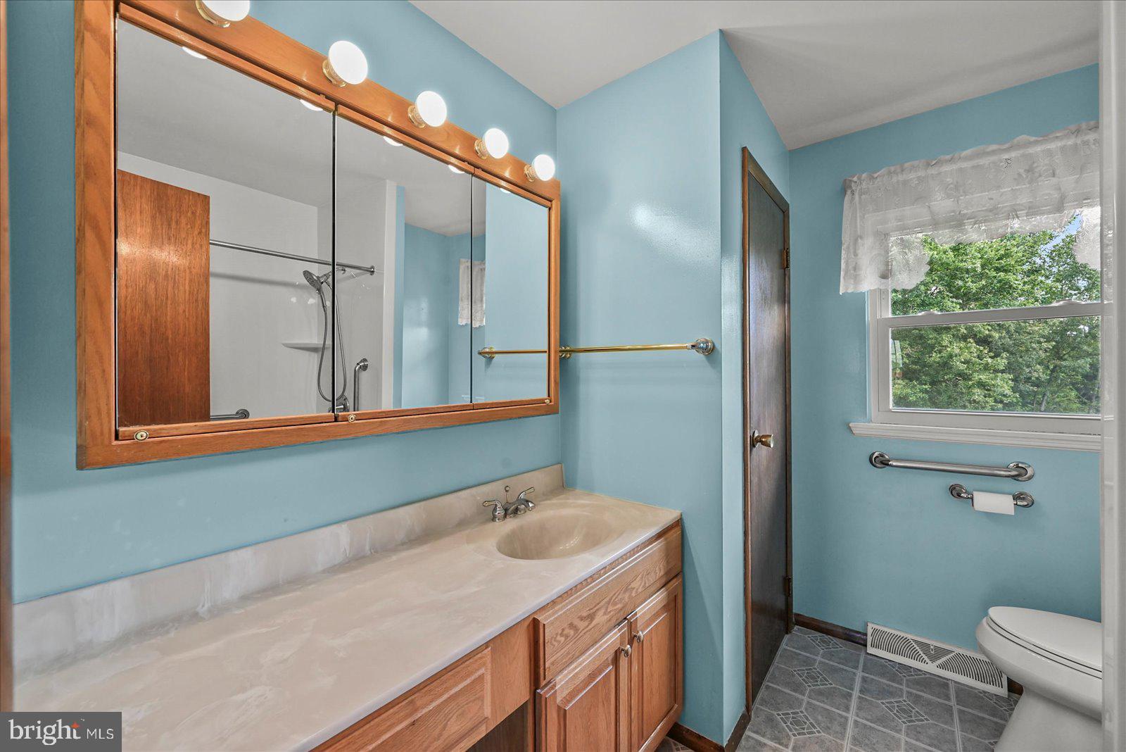 5581 Pinchtown Road Dover, PA 17315 - Photo 23 of 46 Gallery Image 23