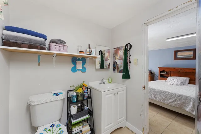 $200,000 | 1227 Common Park Drive, Houston, TX 77009