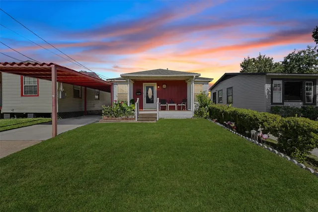 $200,000 | 1227 Common Park Drive, Houston, TX 77009