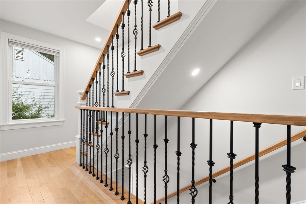 136 Oaks Road Framingham, MA 01702 - Photo 17 of 42 Gallery Image 17