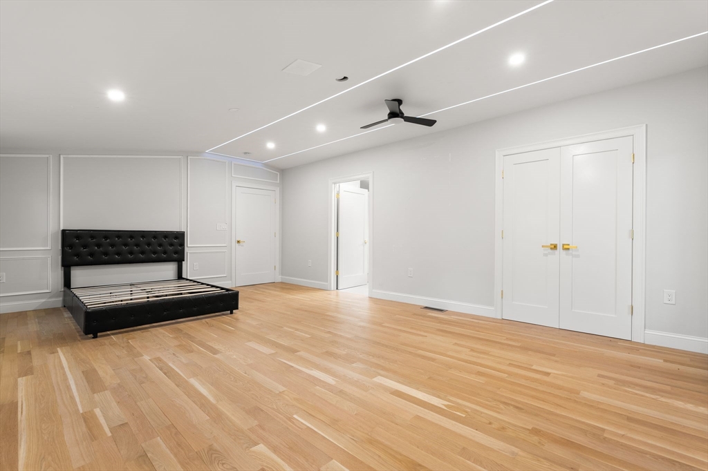 136 Oaks Road Framingham, MA 01702 - Photo 21 of 42 Gallery Image 21