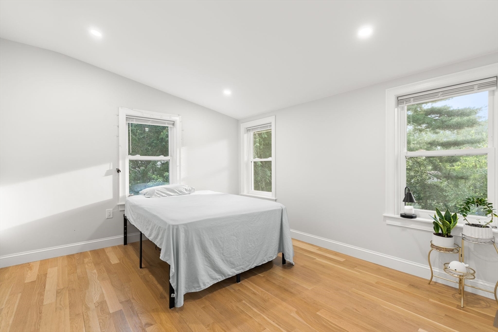 136 Oaks Road Framingham, MA 01702 - Photo 30 of 42 Gallery Image 30