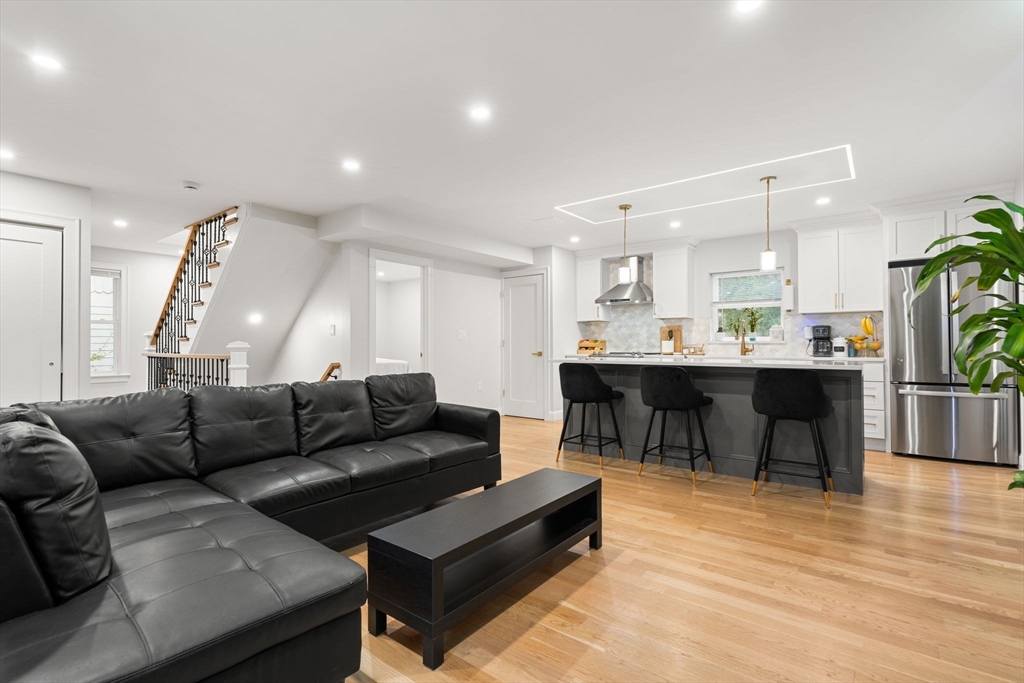 136 Oaks Road Framingham, MA 01702 - Photo 3 of 42 Gallery Image 3