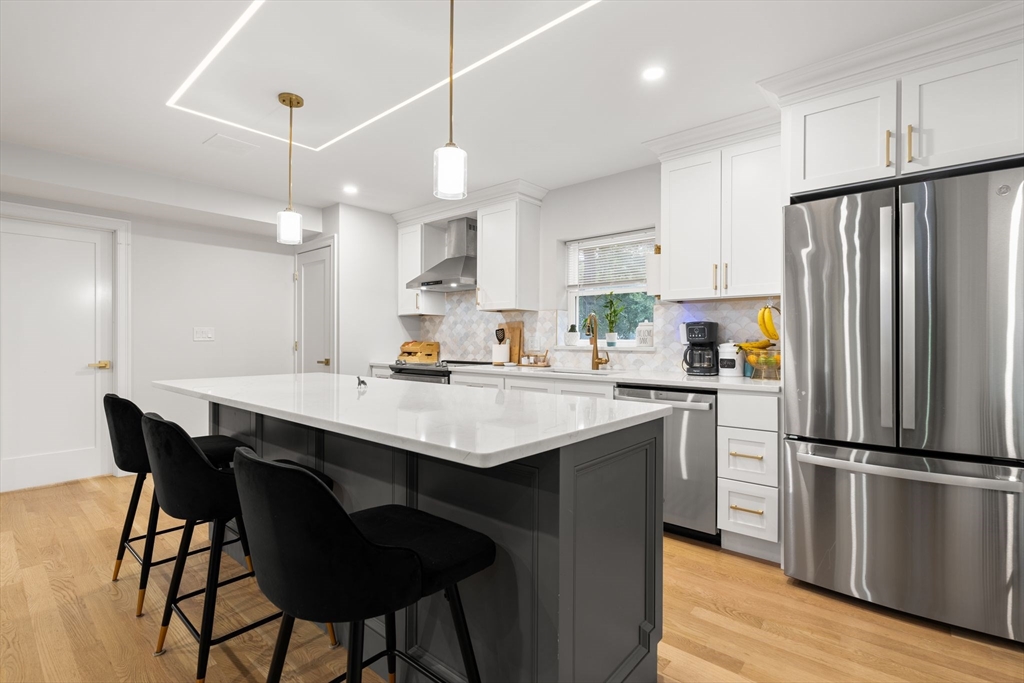 136 Oaks Road Framingham, MA 01702 - Photo 9 of 42 Gallery Image 9