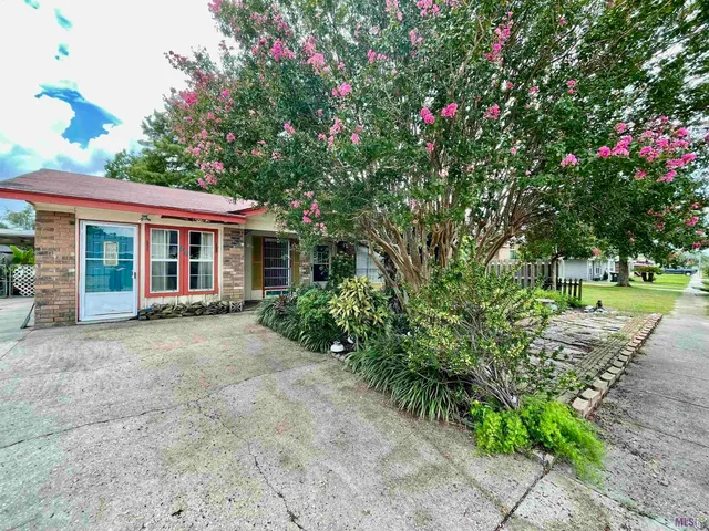 $67,000 | 60 Kingsridge Loop, Houma, LA 70363