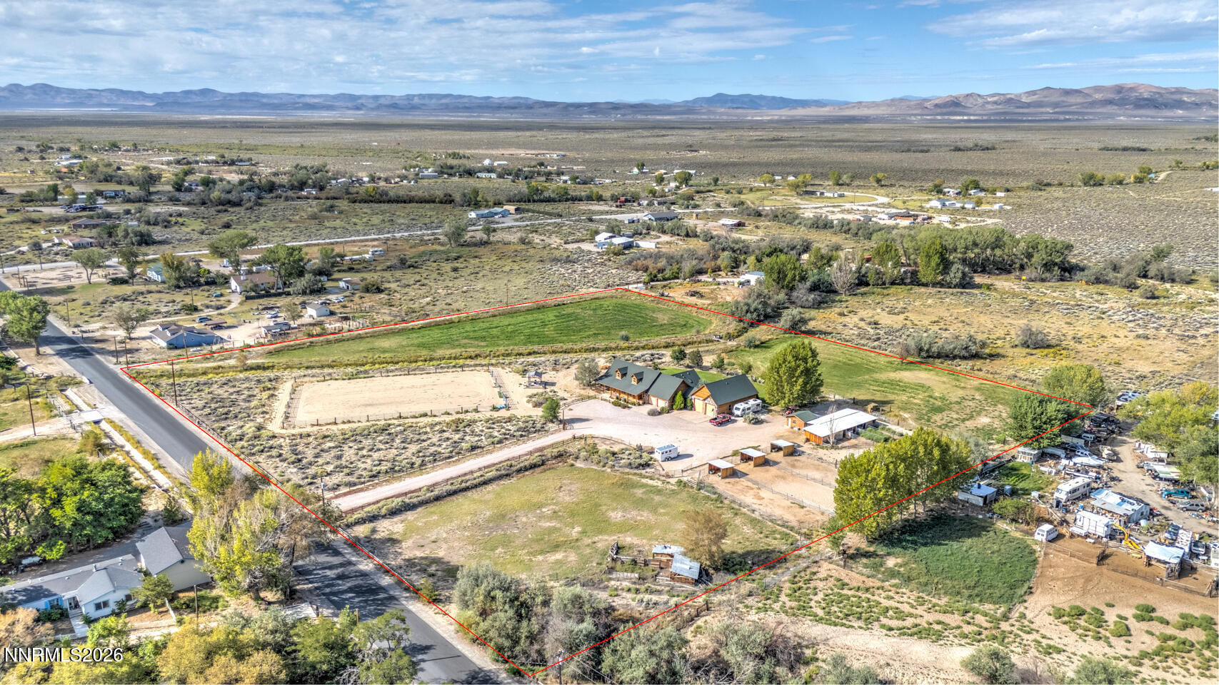 4450 Solias Road Fallon, NV 89406 - Photo 3 of 44 2