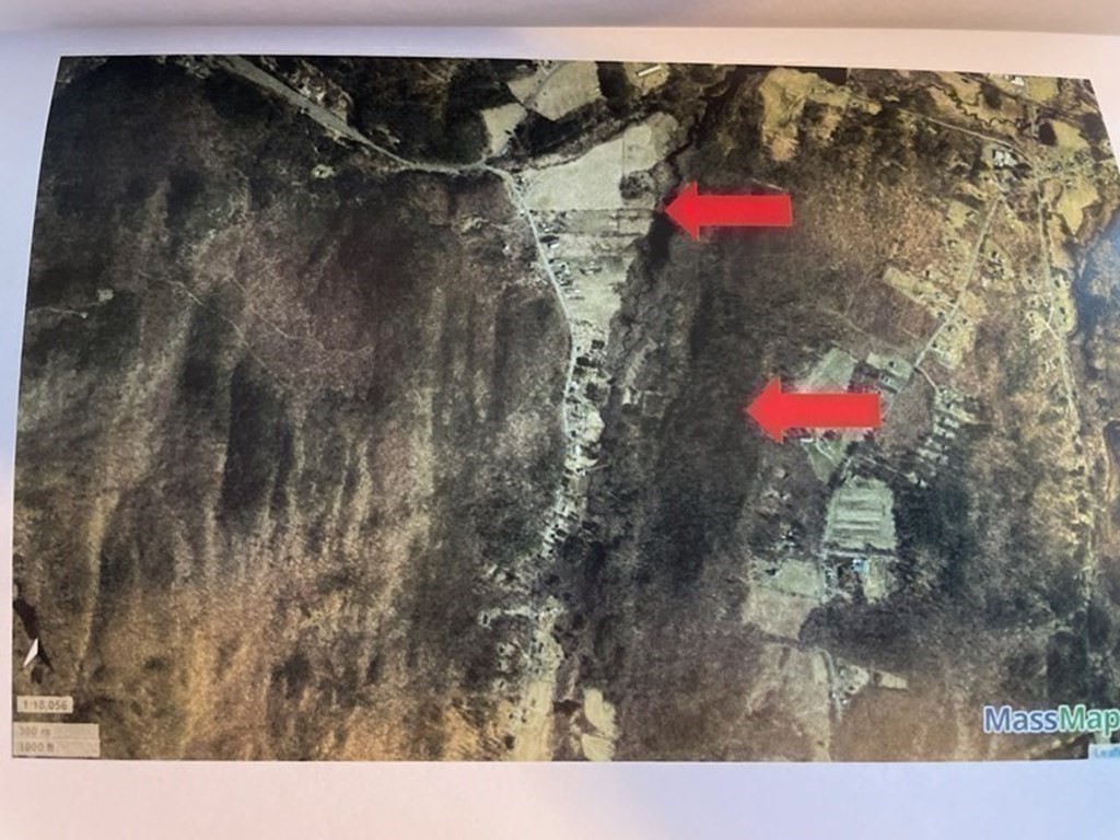 27 Hollow Road Brimfield, MA 01010 - Photo 12 of 14 Gallery Image 12