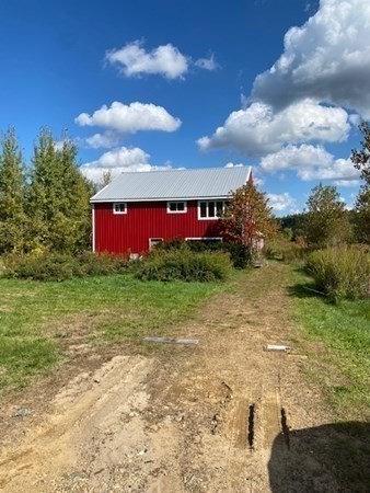 27 Hollow Road Brimfield, MA 01010 - Photo 4 of 14 Gallery Image 4