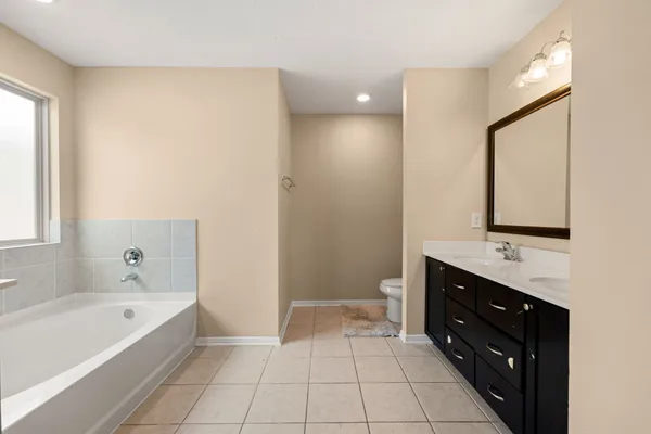 $270,000 | 16358 Oakside Hollow Lane, Houston, TX 77084
