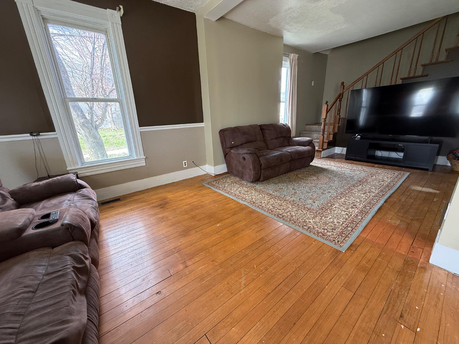 206 East Perry Street Versailles, IN 47042 - Photo 7 of 30