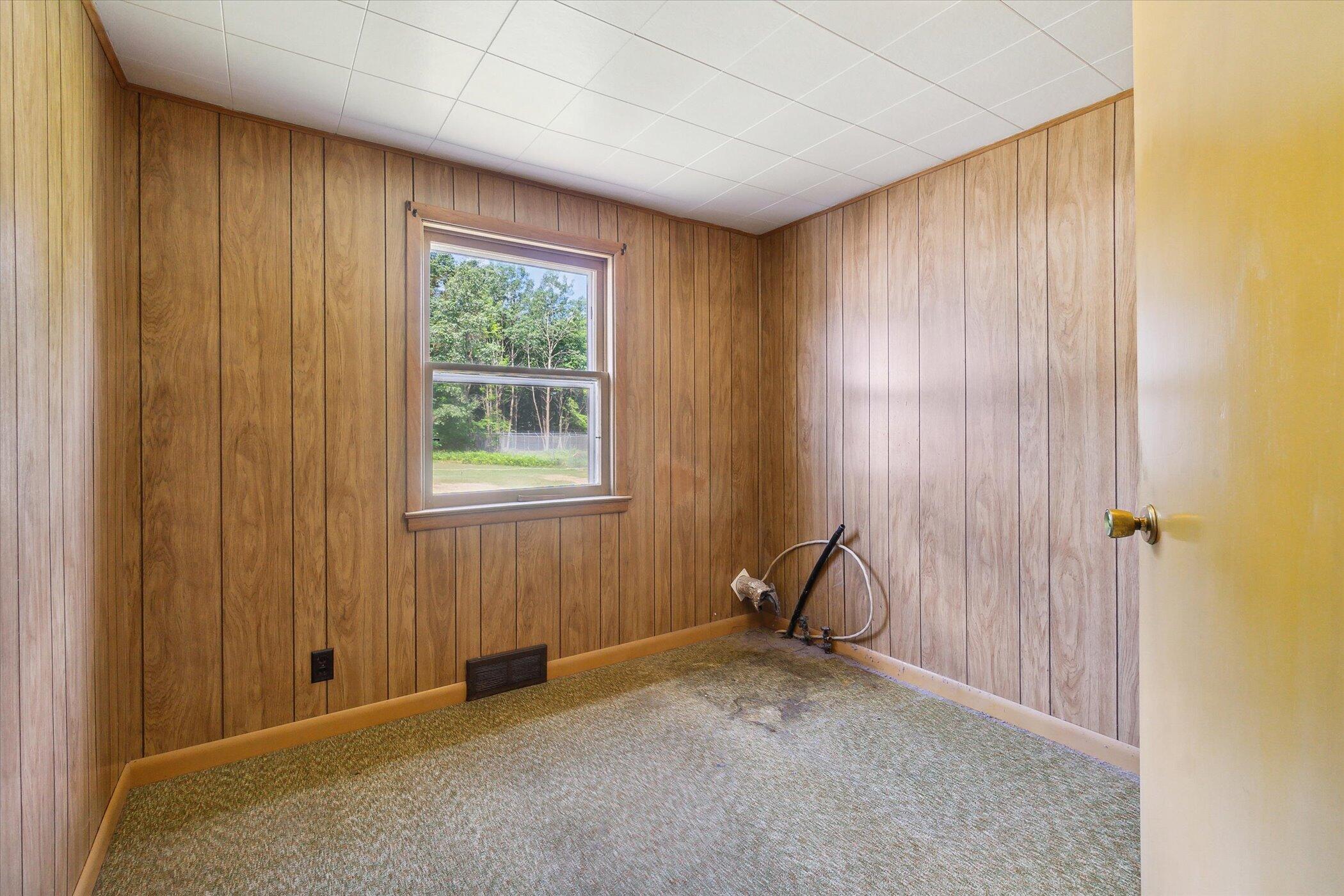547 North Hillman Road Stanton, MI 48888 - Photo 26 of 38 26-547-N-Hillman-Rd-Stanton-MI-48888-Win