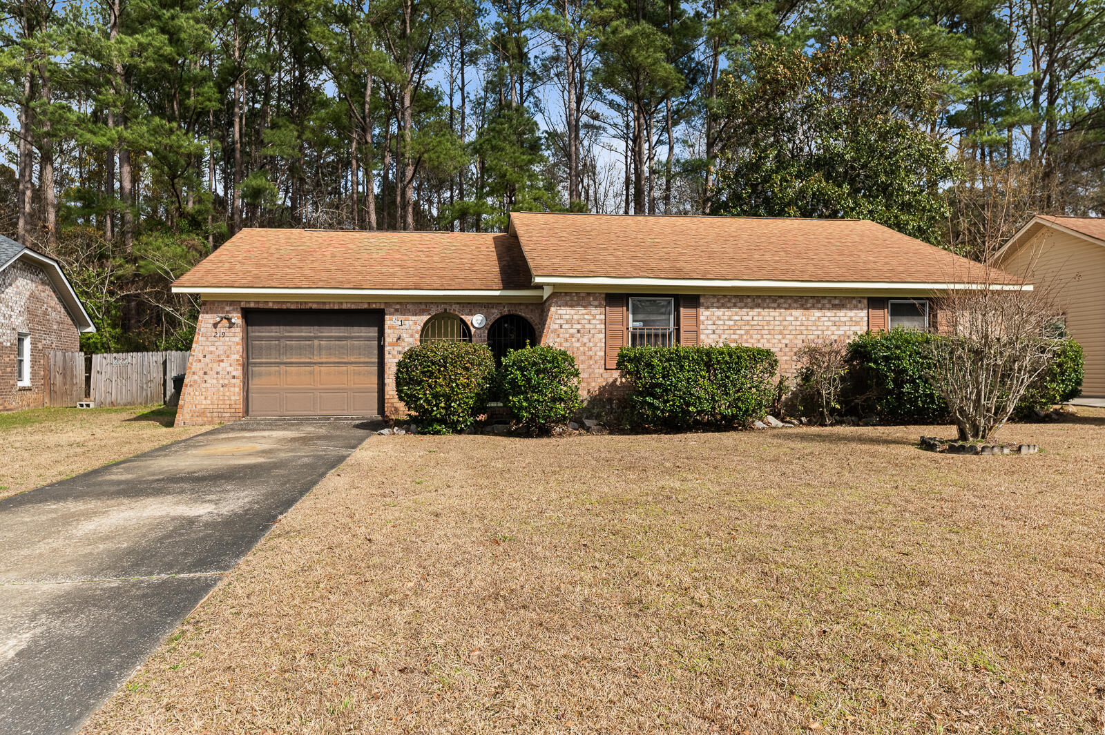 219 Foxborough Rd (1 of 21)