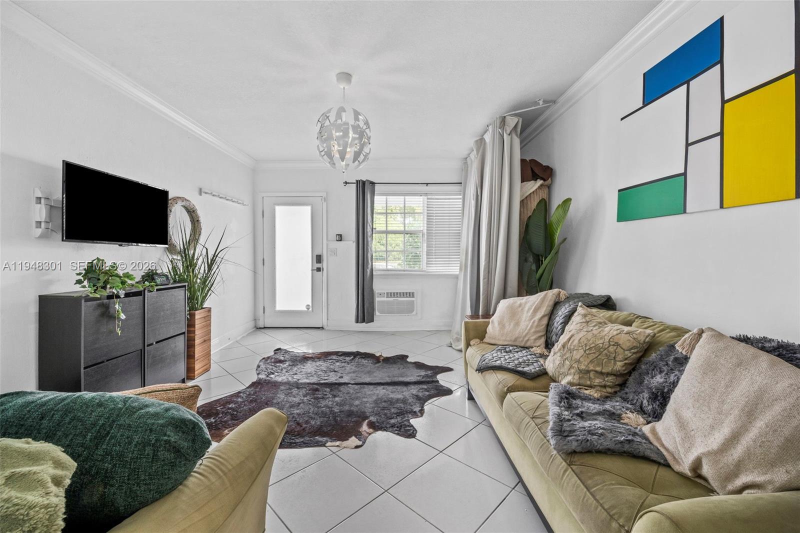 330 74th Street, Unit 5 Miami Beach, FL 33141 - Photo 3 of 10