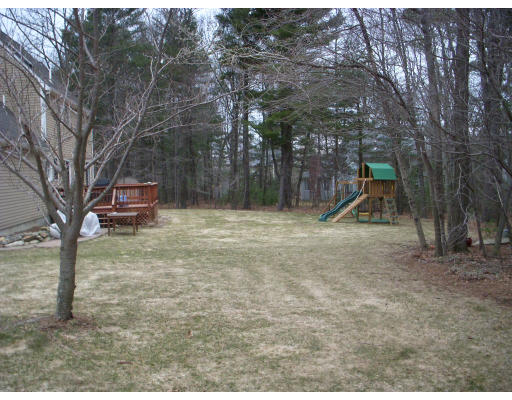 74 Barnard Road Marlborough, MA 01752 - Photo 6 of 12 Gallery Image 6