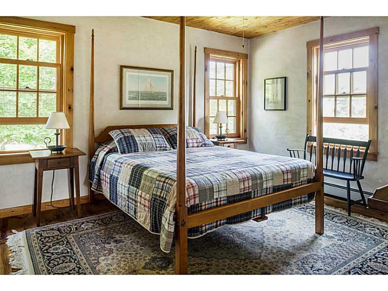 4 Collins Pattee Road Bath, ME 04530 - Photo 19 of 35 Bedroom. Guest bedroom