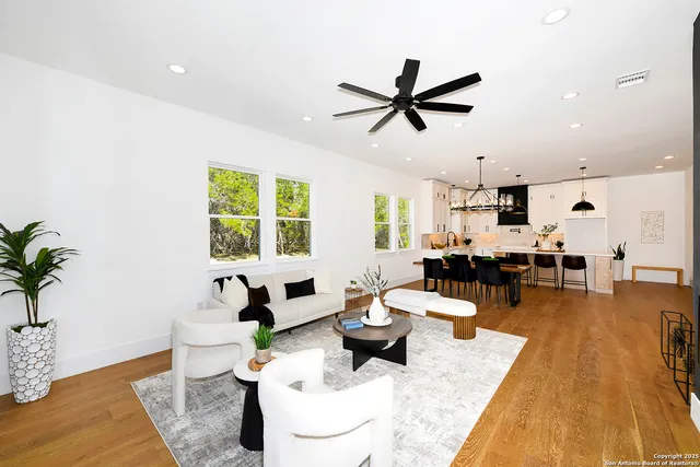 $645,000 | 246 Mountain Creek Trail, Boerne, TX 78006