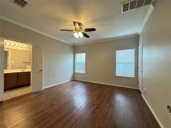 $1,800 | 11409 Hereford Street, Manor, TX 78653