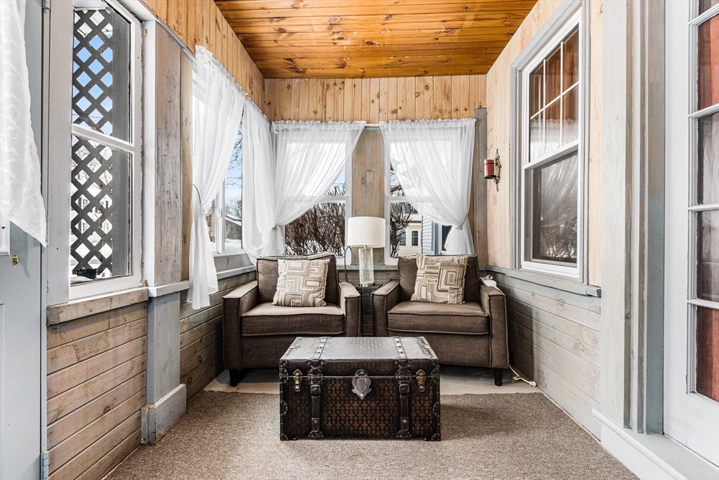 98 Pleasant Street Ayer, MA 01432 - Photo 17 of 39