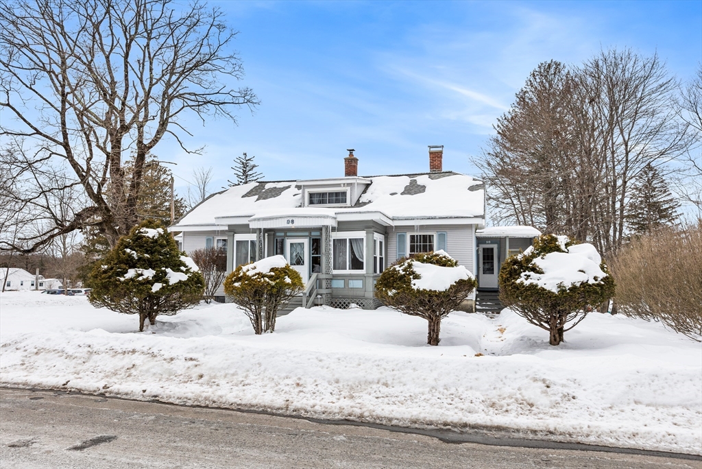 98 Pleasant Street Ayer, MA 01432 - Photo 30 of 39