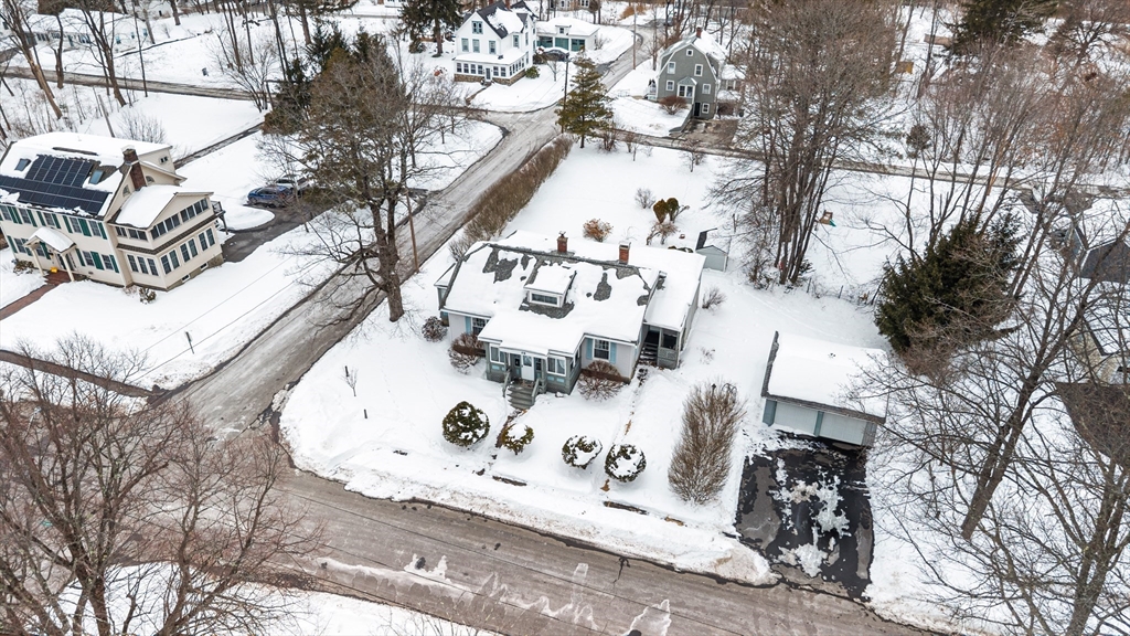 98 Pleasant Street Ayer, MA 01432 - Photo 31 of 39