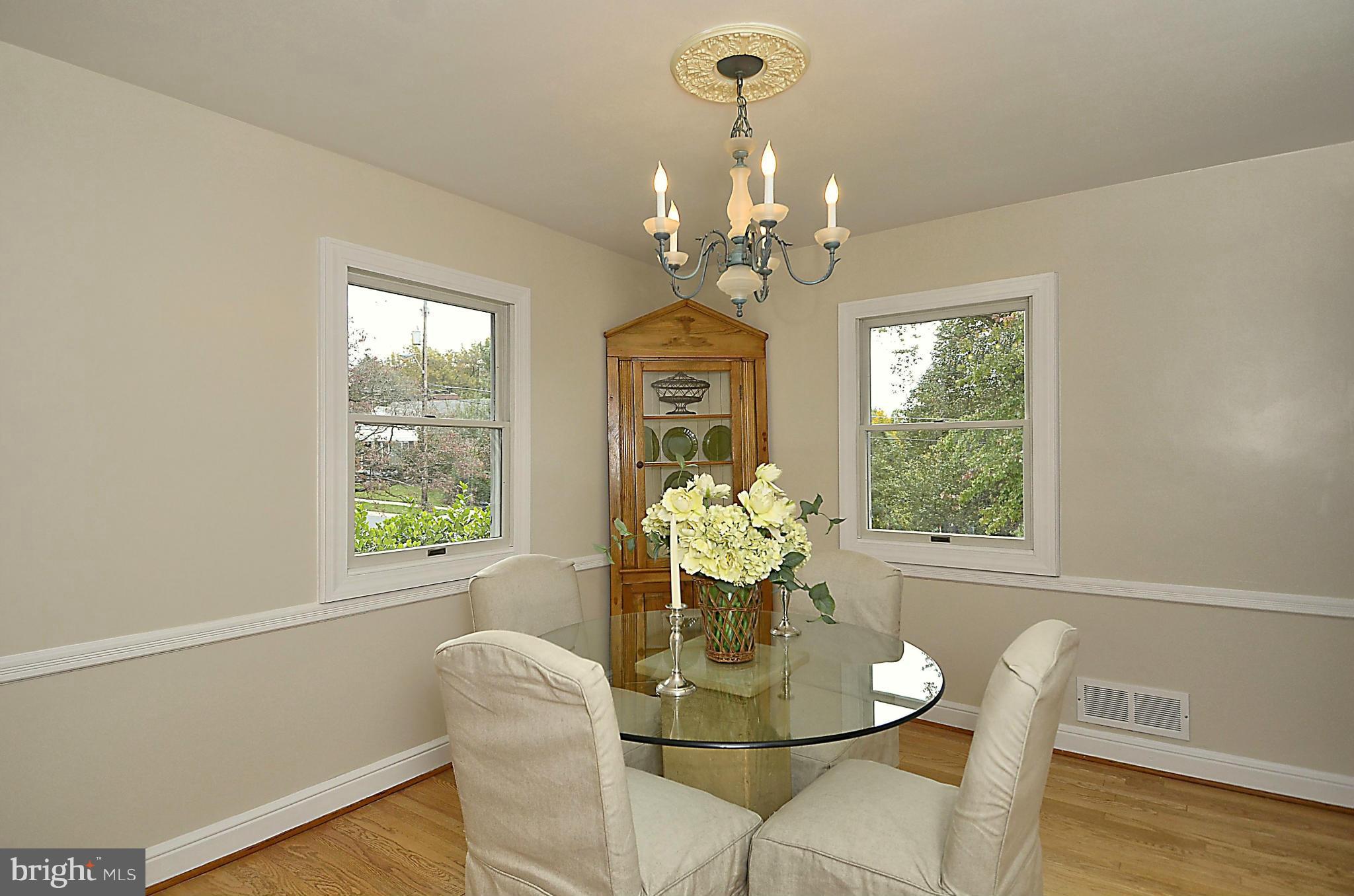 4623 Edgefield Road Bethesda, MD 20814 - Photo 6 of 26 Dining Room