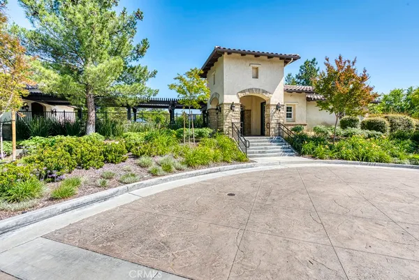 $728,000 | 27933 Sirani Court, Valencia, CA 91355
