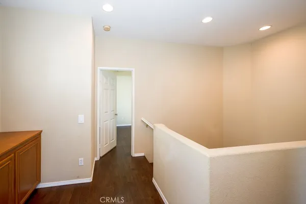 $728,000 | 27933 Sirani Court, Valencia, CA 91355