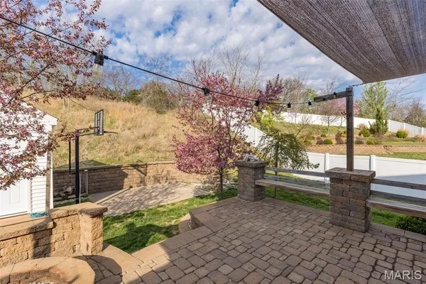 $299,900 | 1030 Providence Way, Herculaneum, MO 63048