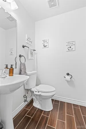 $299,900 | 1030 Providence Way, Herculaneum, MO 63048