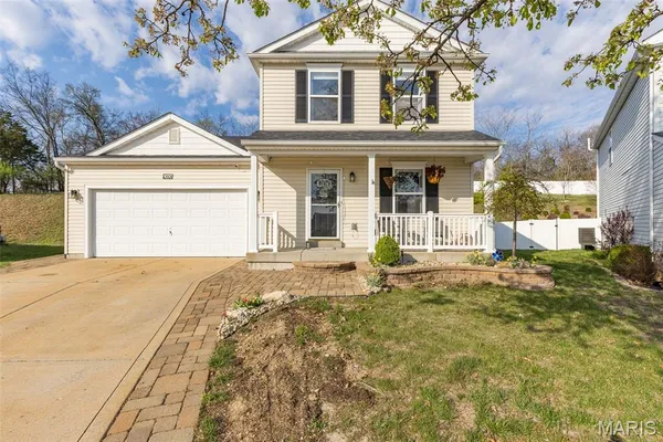 $299,900 | 1030 Providence Way, Herculaneum, MO 63048