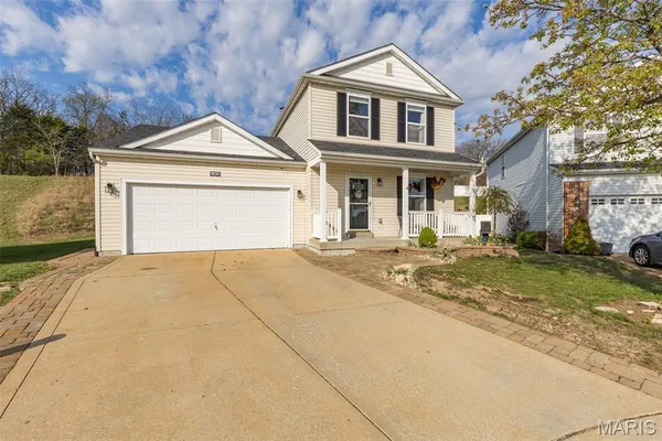 $299,900 | 1030 Providence Way, Herculaneum, MO 63048