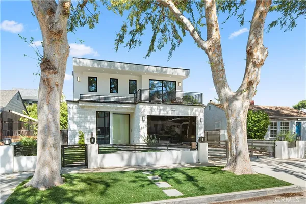 $19,000 | 14519 Greenleaf Street, Sherman Oaks, CA 91403