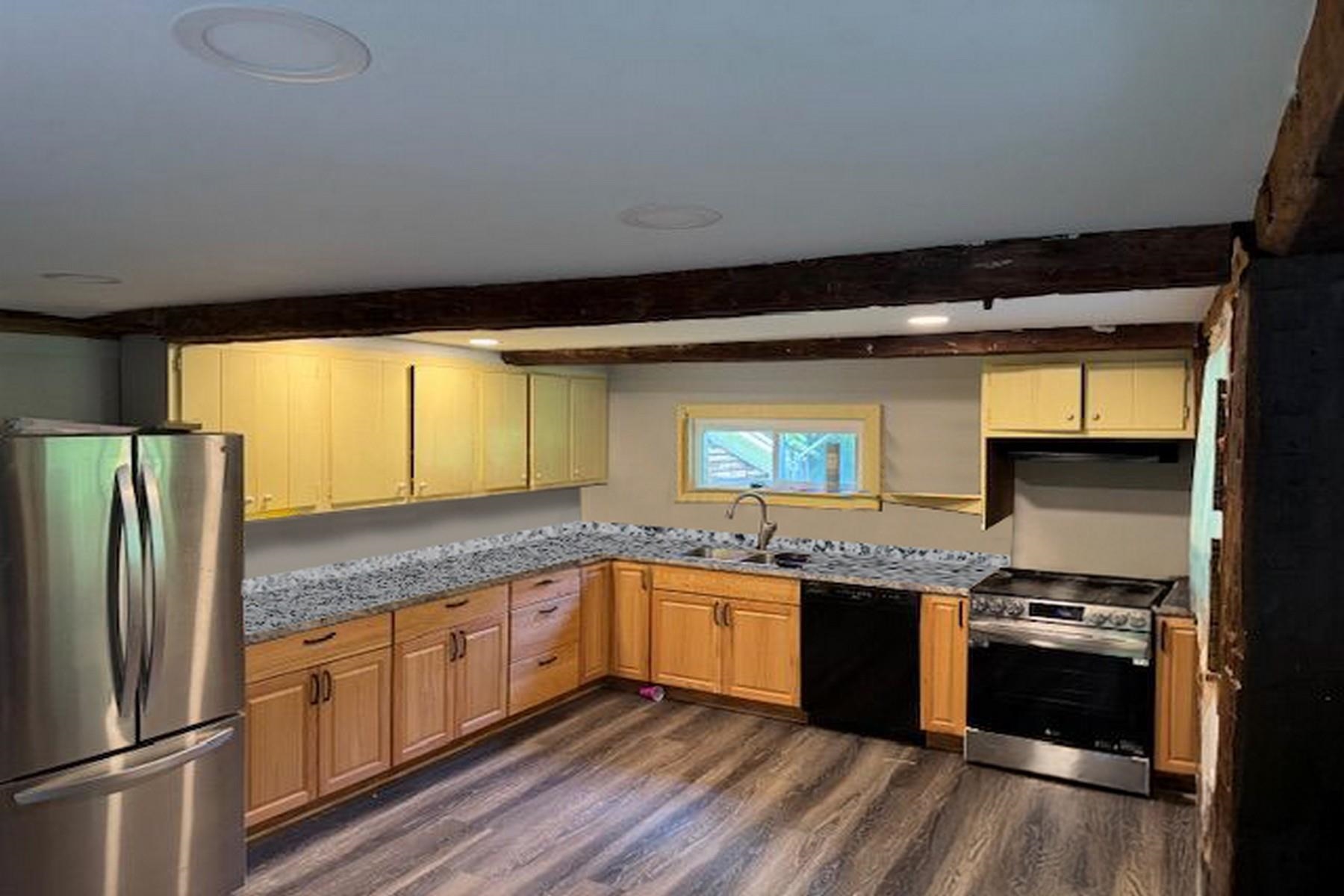 809 Gorhamtown Road Poultney, VT 05764 - Photo 2 of 27