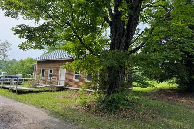 $280,000 | 809 Gorhamtown Road, Poultney, VT 05764