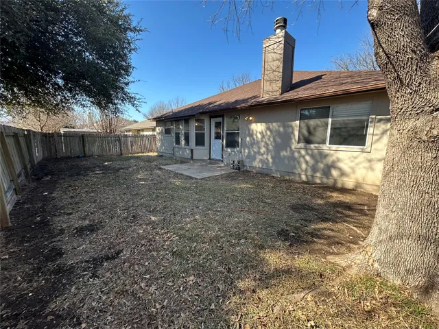 $1,795 | 516 Jefferson Lane, Georgetown, TX 78626