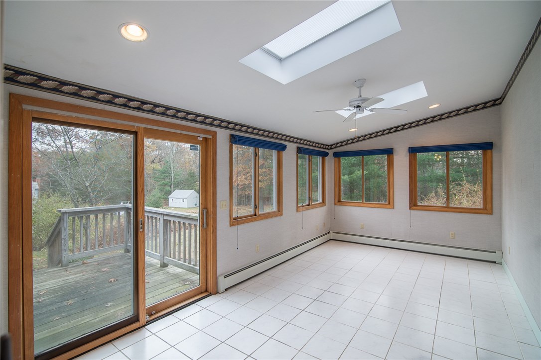 124 Angell Road Lincoln, RI 02865 - Photo 9 of 29 Gallery Image 9