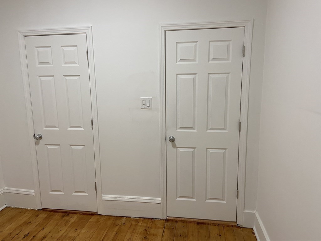 252 Windsor Street, Unit 3 Cambridge, MA 02139 - Photo 12 of 21 a view of an empty room