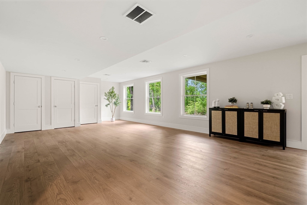 22 Wyman Road Lexington, MA 02420 - Photo 35 of 41