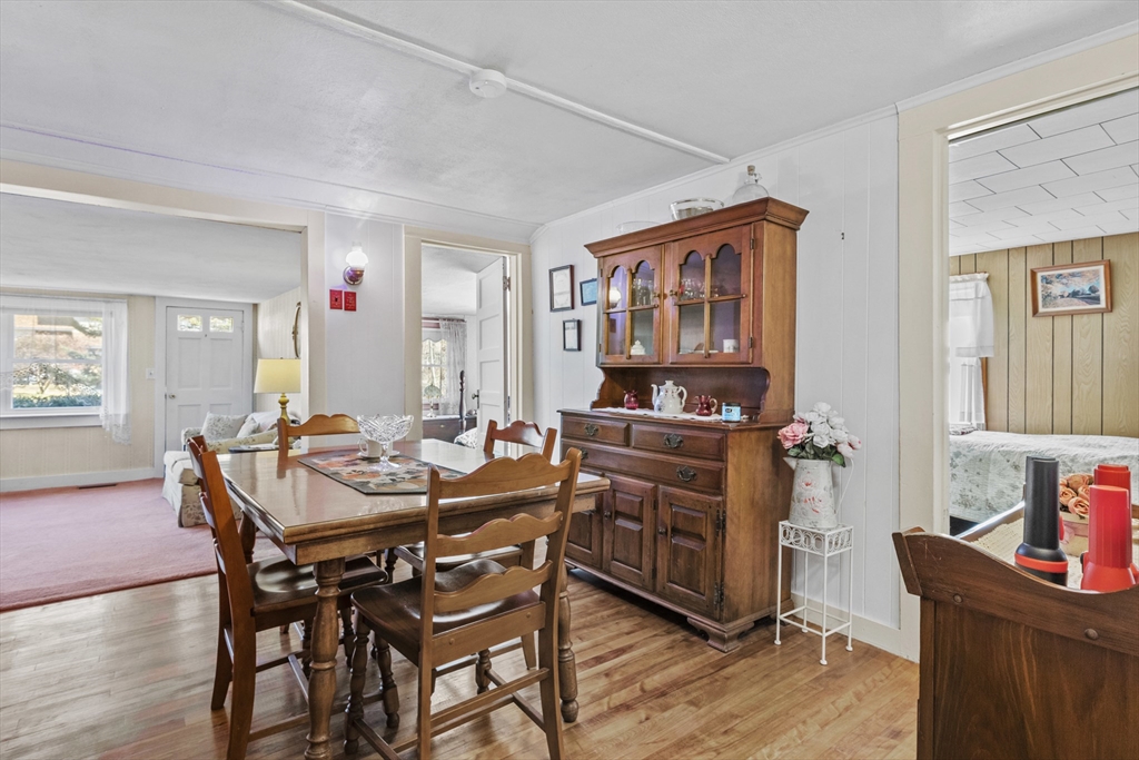 7 Wendover Road Holden, MA 01520 - Photo 8 of 28 a view of a dining room with furniture and wooden floor
