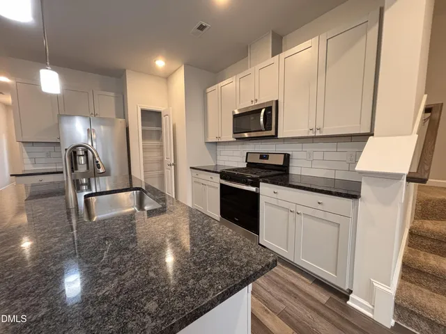 $380,000 | 759 Amarra Drive, Fuquay-Varina, NC 27526