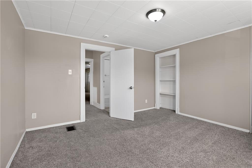 308 Rustic Avenue Pittsburgh, PA 15210 - Photo 33 of 40