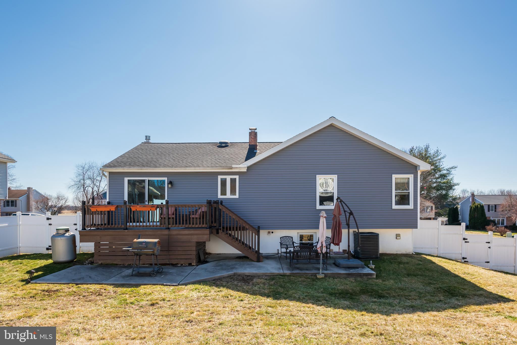 5005 Farming Ridge Boulevard Reading, PA 19606 - Photo 25 of 25 a front view of a house with garden