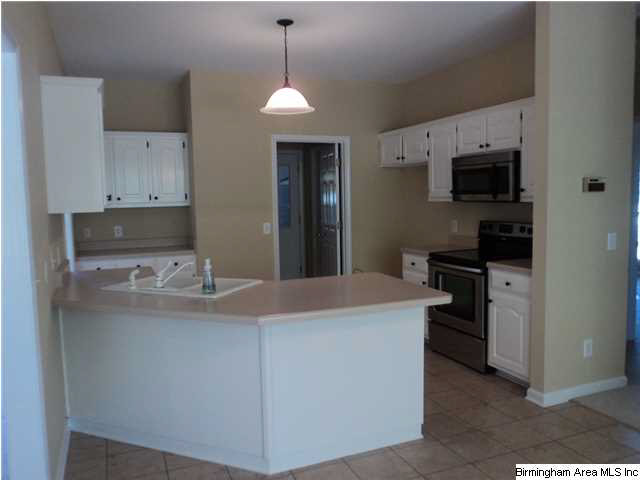 373 Panoramic Circle Warrior, AL 35180 - Photo 13 of 26
